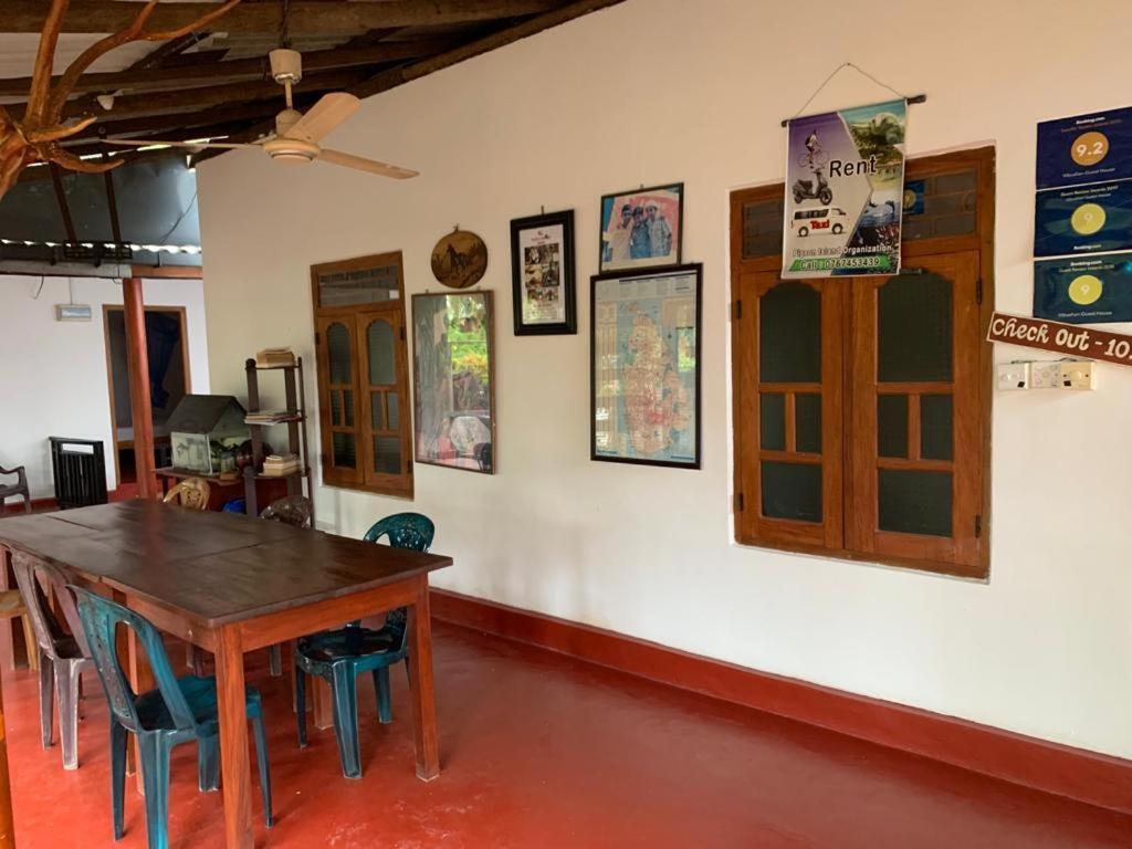 Vibushan Guest House Nilaveli Exterior photo