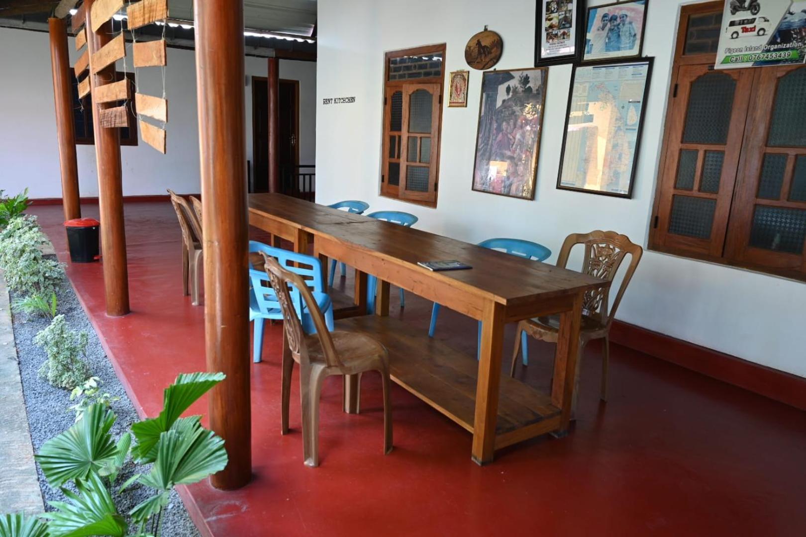 Vibushan Guest House Nilaveli Exterior photo